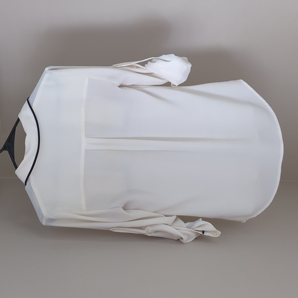 Express "The Portofino Shirt" Ladies Top - Picture 5 of 7